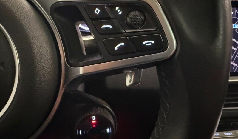 Porsche Cayenne Coupé 3.0 V6 pieno