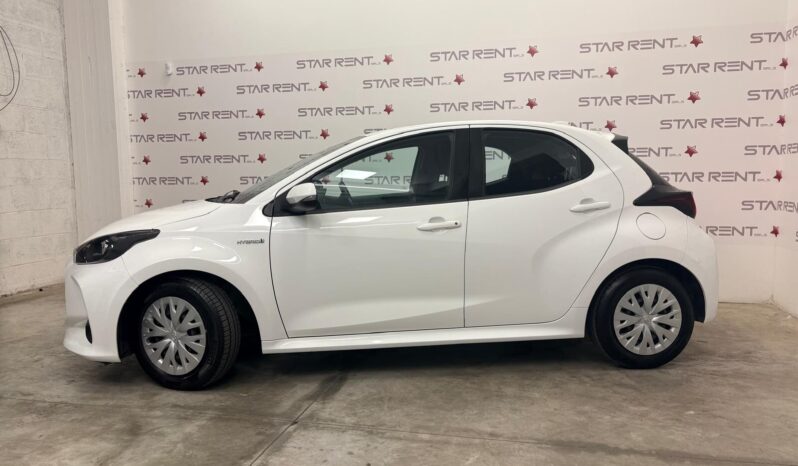 Toyota Yaris 1.5 Hybrid 5 porte Business pieno
