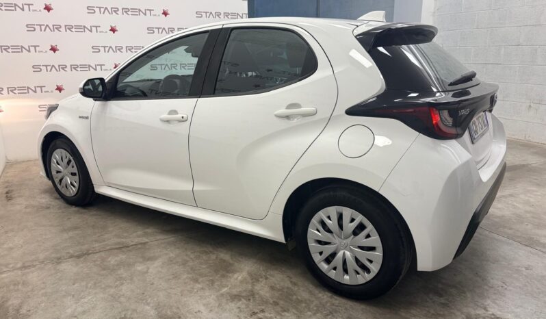 Toyota Yaris 1.5 Hybrid 5 porte Business pieno