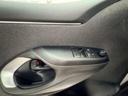 Toyota Yaris 1.5 Hybrid 5 porte Business pieno