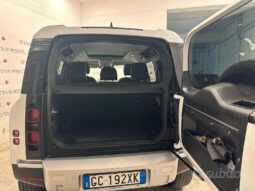 Land Rover Defender 110 2.0 SD4 AWD TAGLIANDI UFFI pieno