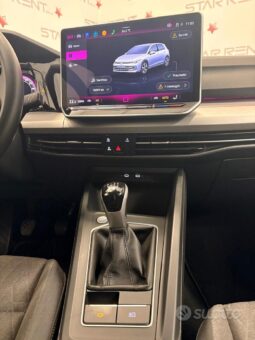 Volkswagen Golf 2.0 TDI 115 CV SCR Life pieno