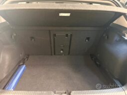Volkswagen Golf 2.0 TDI 115 CV SCR Life pieno