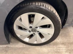 Volkswagen Golf 2.0 TDI 115 CV SCR Life pieno