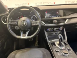 Alfa Romeo Stelvio 2.2 Turbodiesel 190 CV AT8 Q4 Business pieno