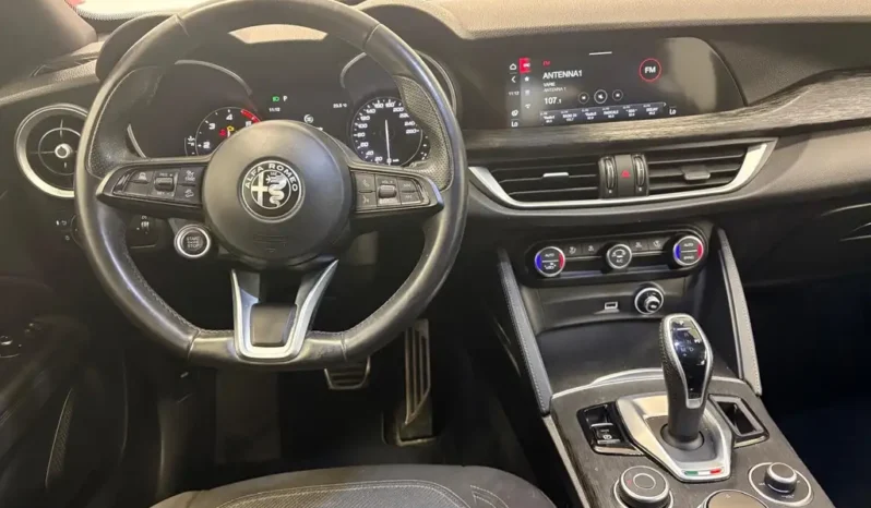 Alfa Romeo Stelvio 2.2 Turbodiesel 190 CV AT8 Q4 Business pieno