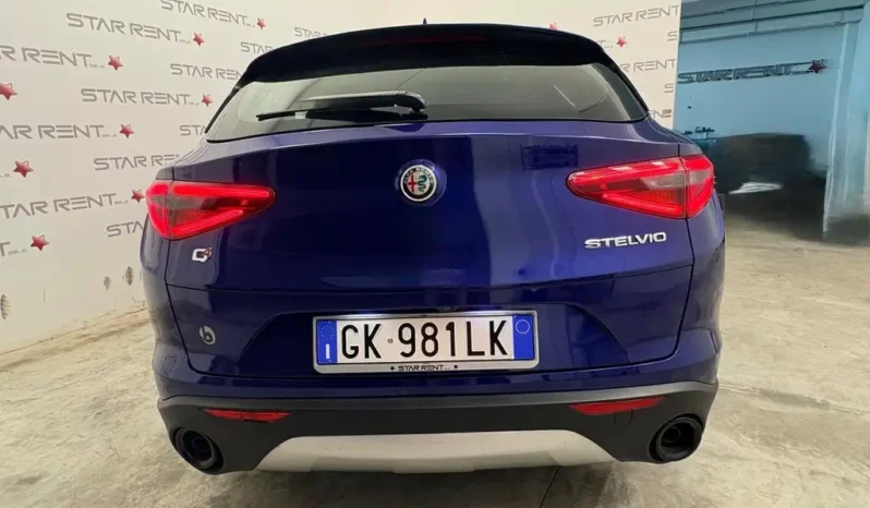 Alfa Romeo Stelvio 2.2 Turbodiesel 190 CV AT8 Q4 Business pieno