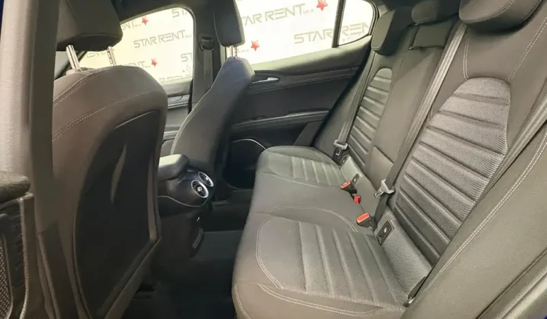 Alfa Romeo Stelvio 2.2 Turbodiesel 190 CV AT8 Q4 Business pieno