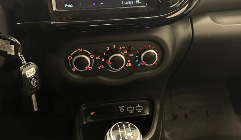 Renault Twingo SCe 65 CV Duel Limited pieno