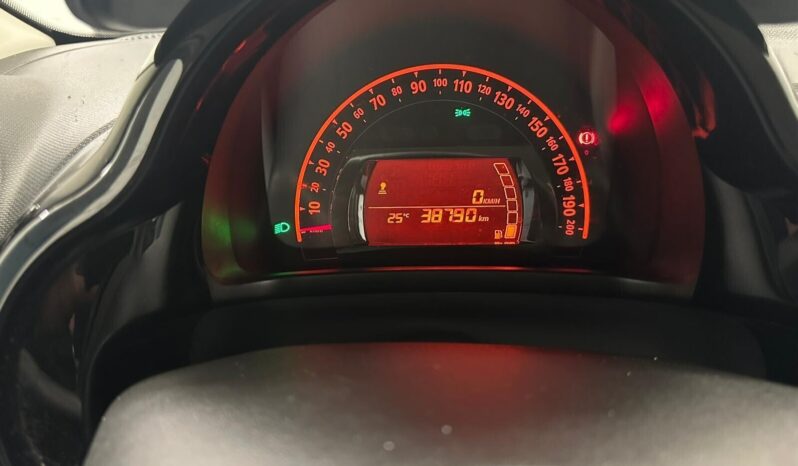Renault Twingo SCe 65 CV Duel Limited pieno